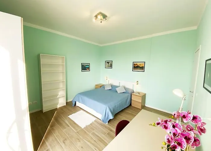 Vicino Parco Ducale * Parma