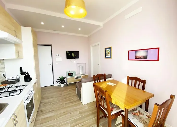 Vicino Parco Ducale Apartmán *